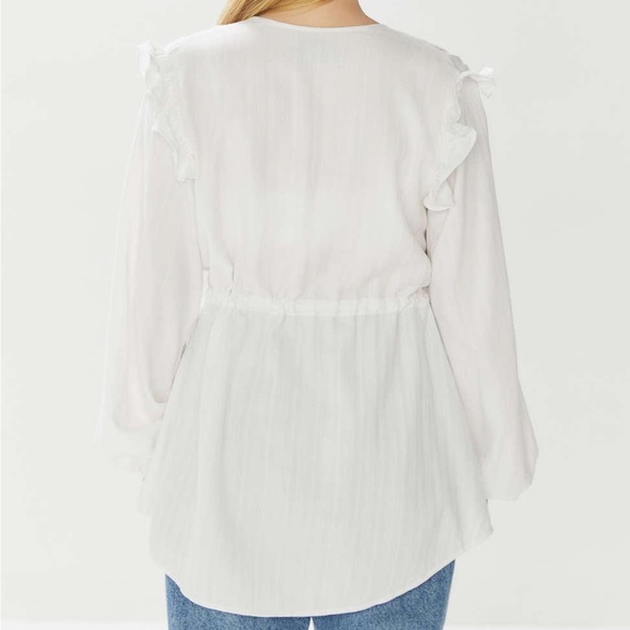 UO boho gauze eyelet inset tie up blouse size M - Picture 3 of 4